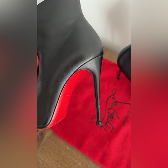 Christian Louboutin So Kate Boot 37.5 - Picture 8 of 13